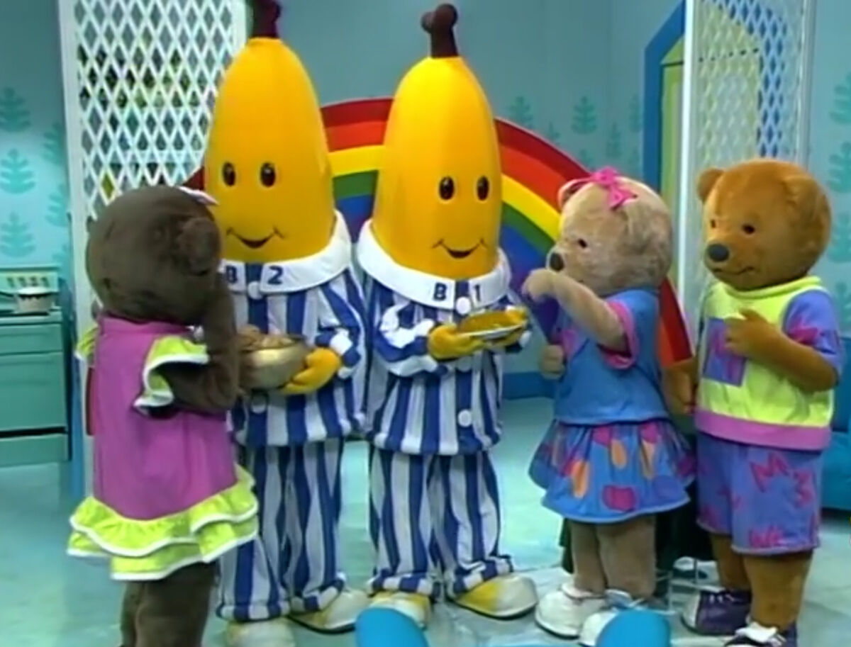 Chasing Rainbows | Bananas in Pyjamas Wiki | Fandom