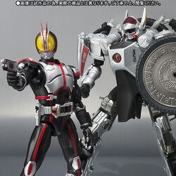 美品☆仮面ライダー FAIZ & AUTO VAJIN セット Amazon.com: S-RHF01 - Kamen Rider Faiz & Auto Vajin by