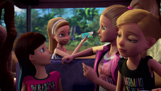 Barbie-puppychase-disneyscreencaps.com-3214