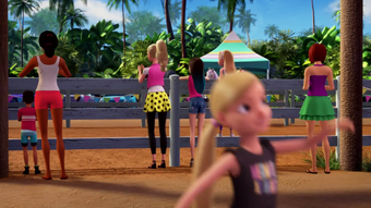 Barbie-puppychase-disneyscreencaps.com-1214