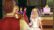 Barbie-12-dancing-princesses-disneyscreencaps.com-9293