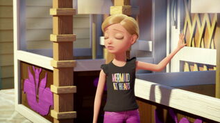 Barbie-puppychase-disneyscreencaps.com-4564