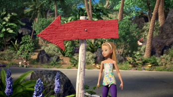 Barbie-puppychase-disneyscreencaps.com-5242