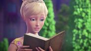 Barbie-and-The-Secret-Door-HD-barbie-movies-37658517-1152-648