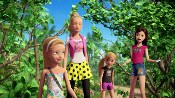 Barbie-puppychase-disneyscreencaps.com-3815
