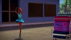 Barbie-puppychase-disneyscreencaps.com-461