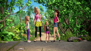 Barbie-puppychase-disneyscreencaps.com-3800
