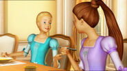 Hadley talks to Isla