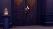 Derek sneaks in the princesses' bedroom