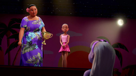 Barbie-puppychase-disneyscreencaps.com-7475