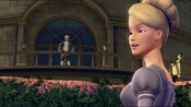 Barbie-12-dancing-princesses-disneyscreencaps.com-4792