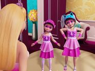 Barbie-in-princess-power-barbie-movies-37785406-400-300
