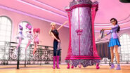 Barbie-fashion-fairytale-disneyscreencaps.com-4471