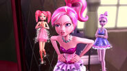 Barbie-fashion-fairytale-disneyscreencaps.com-3504