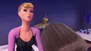 Barbie-pink-shoes-disneyscreencaps.com-1159