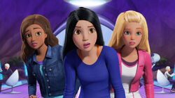 Barbie spy squad gliss hot sale