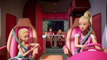 Barbie-puppychase-disneyscreencaps.com-5182