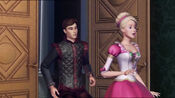 Barbie-12-dancing-princesses-disneyscreencaps.com-8605