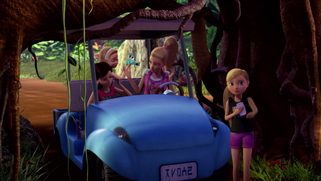 Barbie-puppychase-disneyscreencaps.com-3223