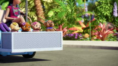 Barbie-puppychase-disneyscreencaps.com-809