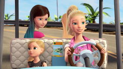 Barbie-puppychase-disneyscreencaps.com-840