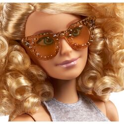 Barbie fashionistas 70 hot sale