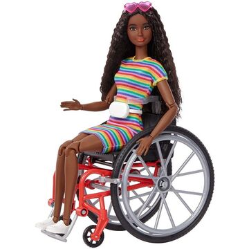 Barbie 2021 fashionistas shop