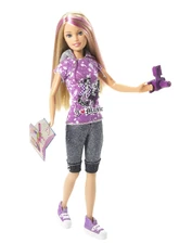Camping-skipper.jpg (137 KB) Barbie's sisters camping Skipper