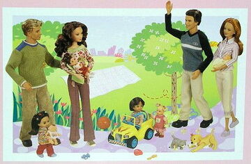 Barbie happy family house top