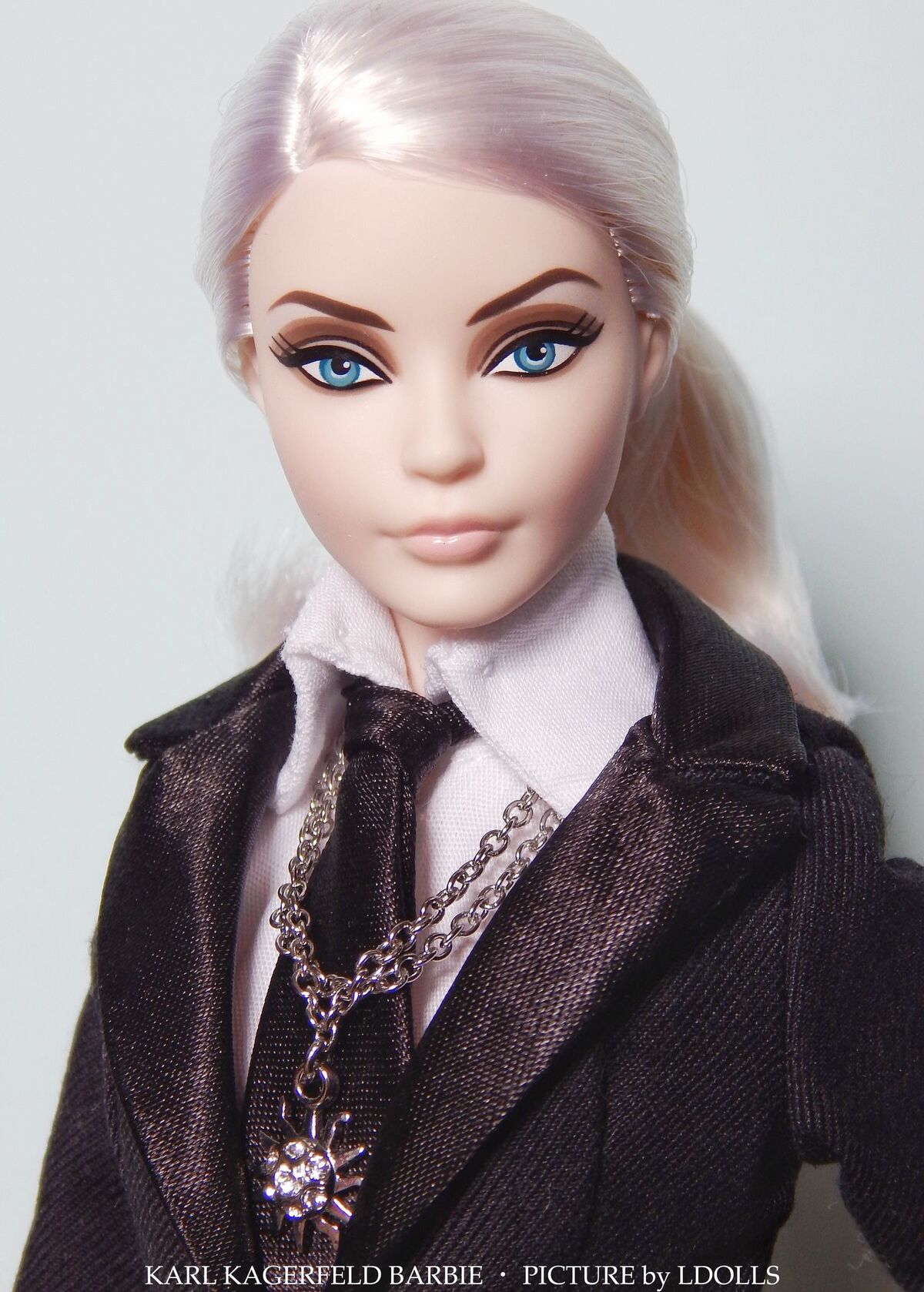 Karl lagerfeld barbie hotsell