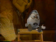 Humpty Dumpty in The Backyard Show