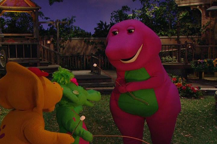 This video features scenes from the tenth and eleventh seasons of Barney &a...