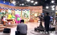 Korean barney 1.png (162 KB)