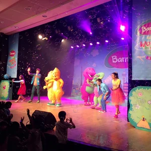 Barney Live World Tour A Celebration Barney Wiki Fandom