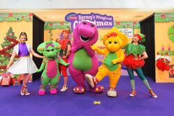 Barney S Magical Christmas Barney Wiki Fandom - barney and friends theme song roblox