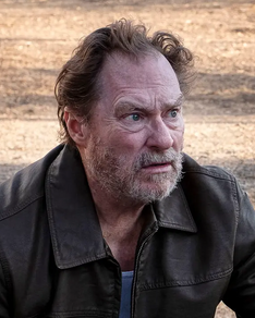 Monroe Fuches (Stephen Root)
