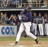 October 1, 1989: Padres' Tony Gwynn edges Will Clark for NL batting crown  on final day – Society for American Baseball Research