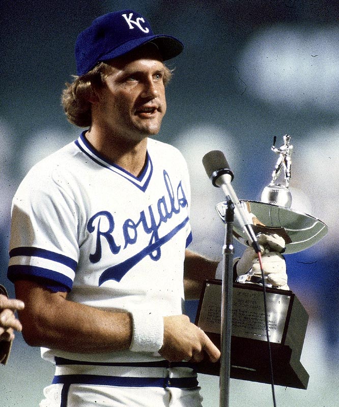 George Brett, current Royals players show off the powder blues