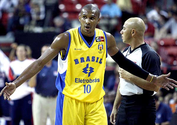 Leandro Barbosa: É difícil ser um jogador NBA. O jogador brasileiro fala  sobre sua vida e carreira 