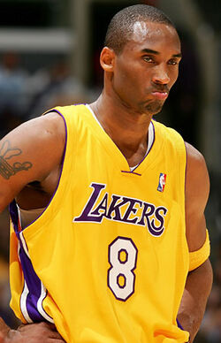 Kobe Bryant – Jogador Basquete NBA - Opimo Maker