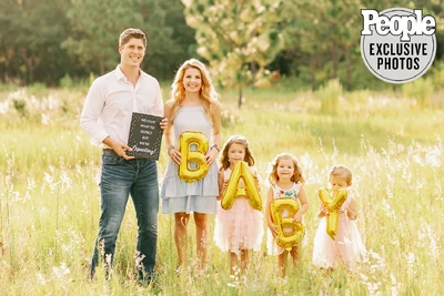 Pregnancy announcement #4.