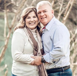Gil and Kelly in December 2020.