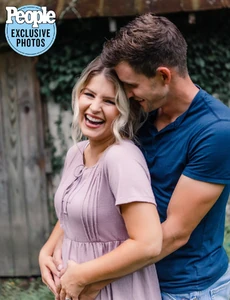 Pregnancy announcement #5.