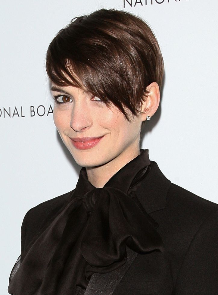 anne hathaway batman