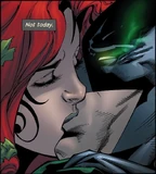 Detective Comics . Art by Aaron Lopresti