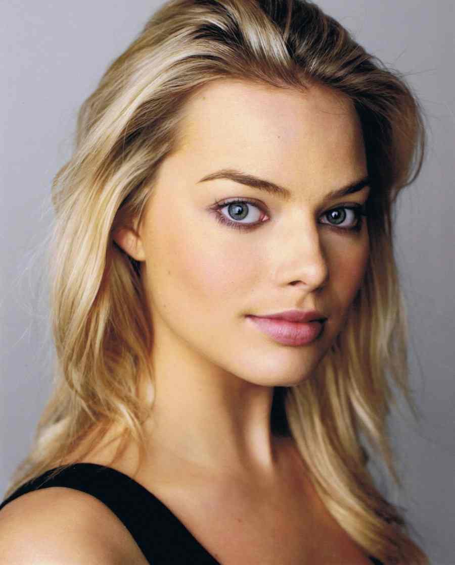 Margot Robbie Batpedia Fandom