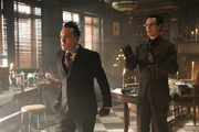 Gotham S5E08l.png (2,34 MB)