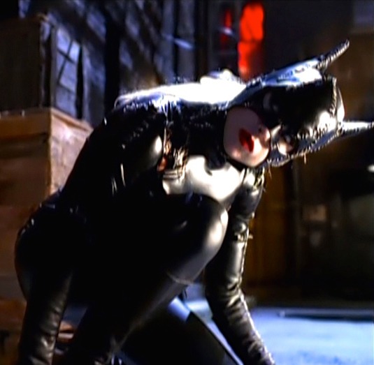 Catwoman (Birds of Prey TV series) | Batman Wiki | Fandom