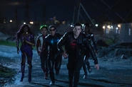 Titans S03E08c.png (977 kB)