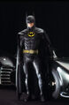 Bruce Wayne (Michael Keaton)